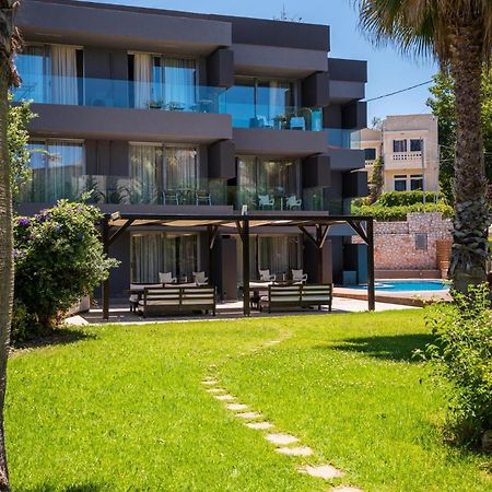 Icarus Hotel Kalamaki  Ngoại thất bức ảnh