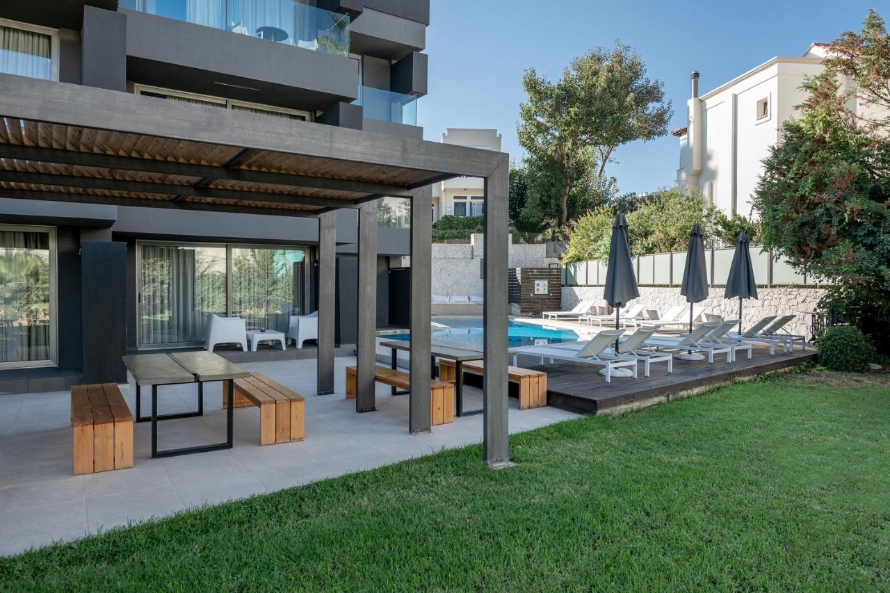 Icarus Hotel Kalamaki  Ngoại thất bức ảnh