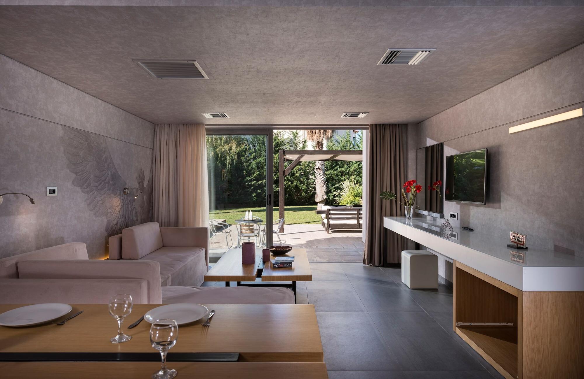 Icarus Hotel Kalamaki  Ngoại thất bức ảnh
